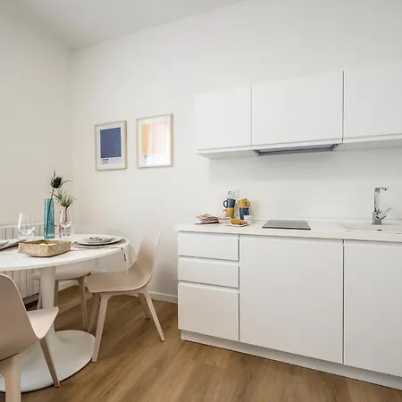 Emilia Suite Young Modena Exterior foto