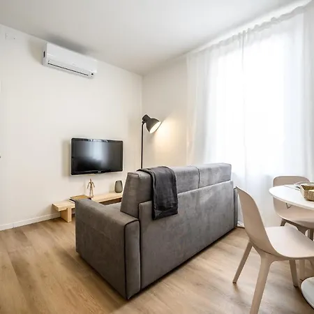 Emilia Suite Young Modena Exterior foto