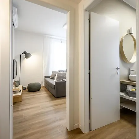 Emilia Suite Young Modena Exterior foto