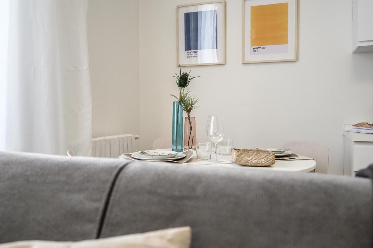 Apartment Emilia Young Modena
